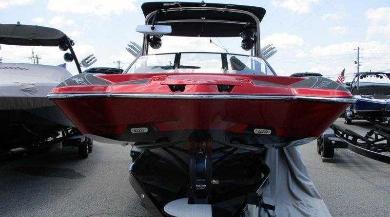 Malibu Wakesetter 24 MXZ