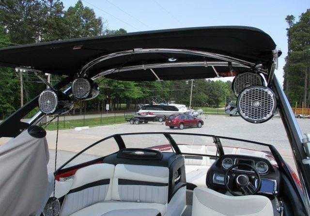 Malibu Wakesetter 24 MXZ