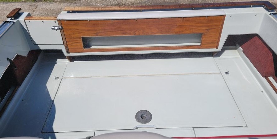 Sea ray 270 sundancer