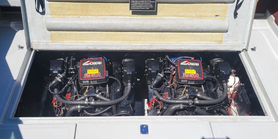 Sea ray 270 sundancer