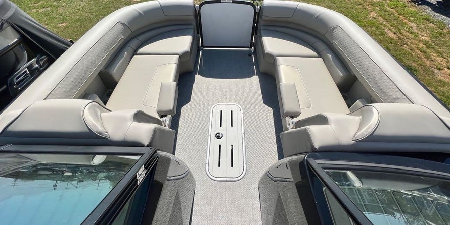 Premier Pontoons Solaris 250 RE