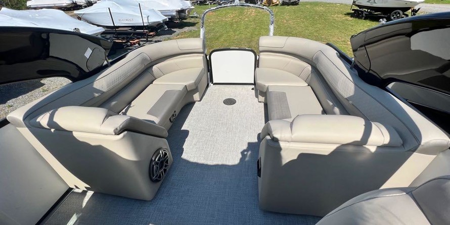 Premier Pontoons Solaris 250 RE
