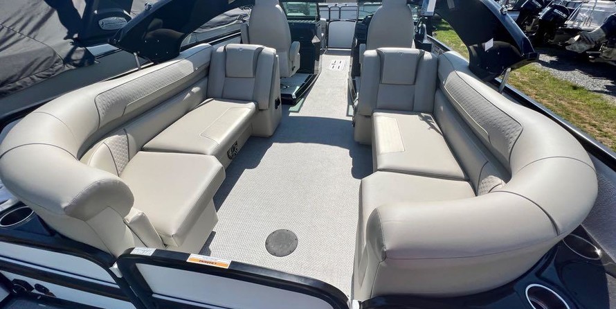 Premier Pontoons Solaris 250 RE