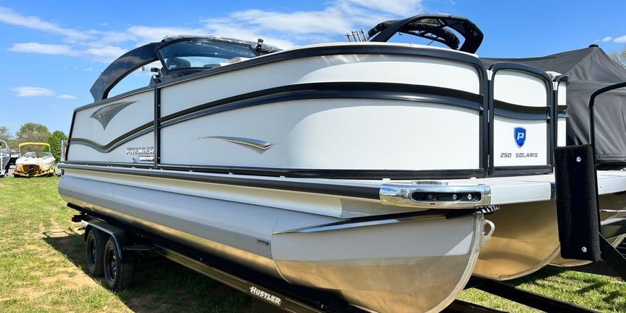 Premier Pontoons Solaris 250 RE