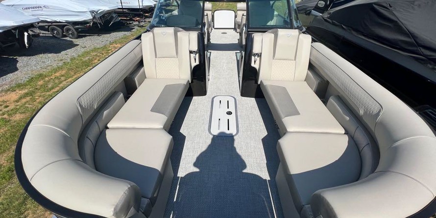 Premier Pontoons Solaris 250 RE