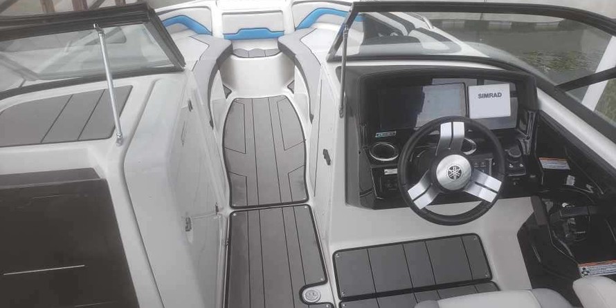 Yamaha 242X E-Series