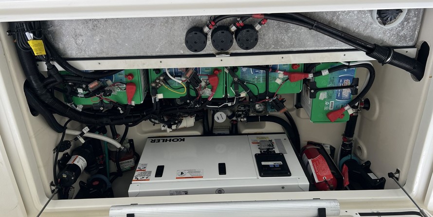 Boston Whaler 315 Conquest