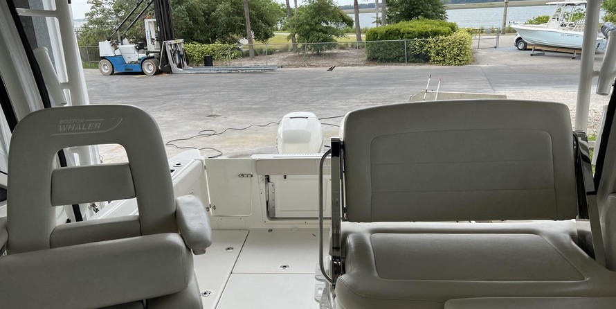 Boston Whaler 315 Conquest