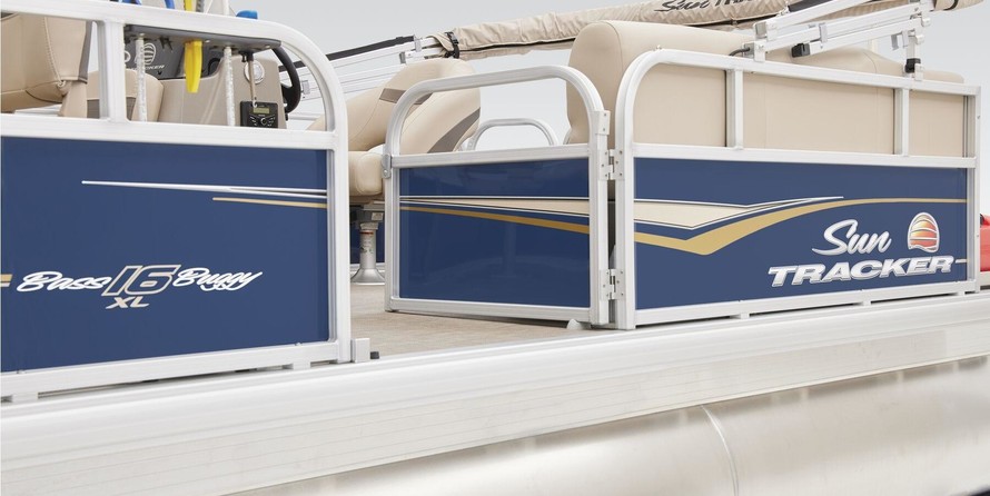 Sun Tracker Bass Buggy 16 DLX ET