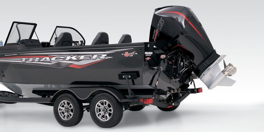 Tracker Targa V-19 WT