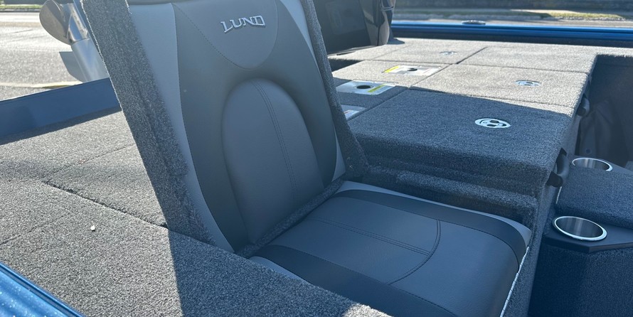 Lund Boats 1875 Pro-V Bass