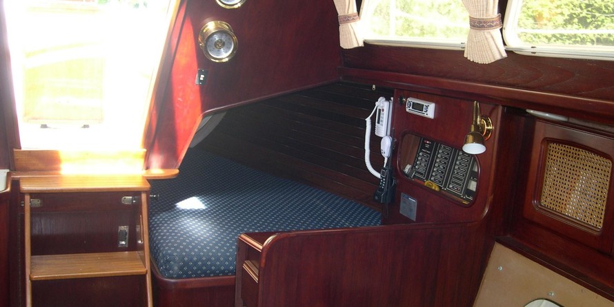 Steeler Bronson 36 Islander