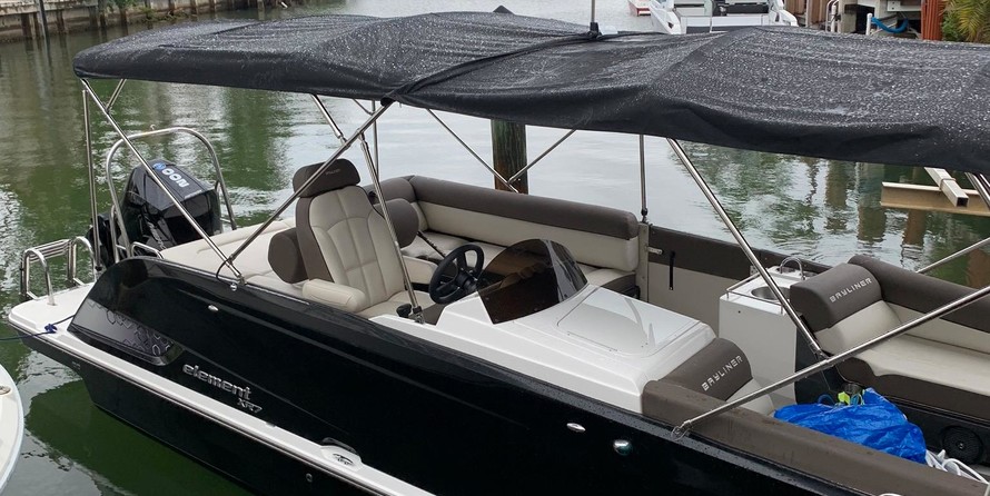 Bayliner Element XR7