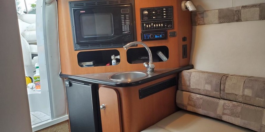 Crownline 275 CCR