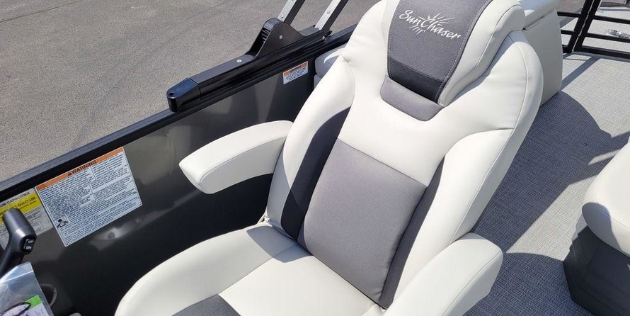 Sunchaser Boats Geneva Sport 24 LR DH Sport