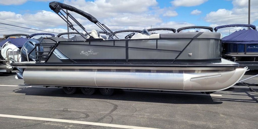 Sunchaser Boats Geneva Sport 24 LR DH Sport