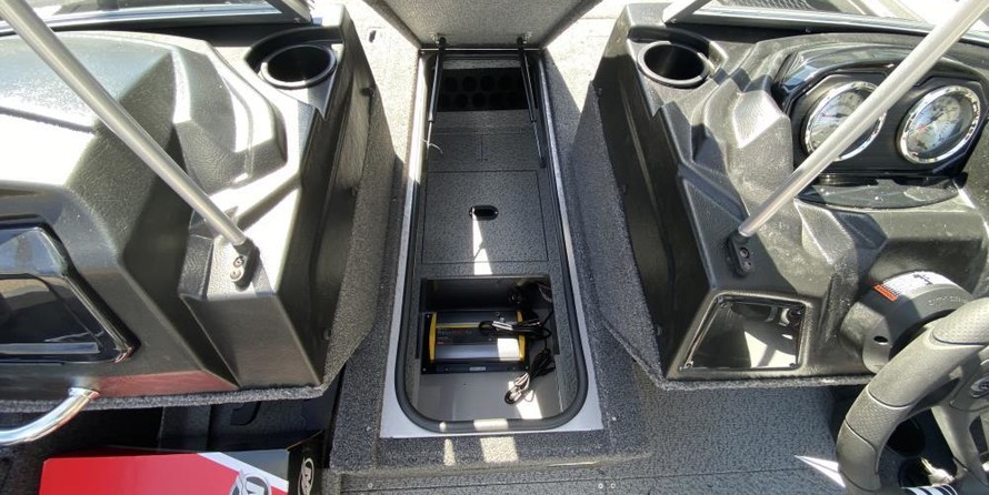 Crestliner 1750 Fish Hawk