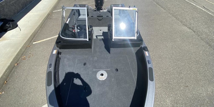 Crestliner 1750 Fish Hawk