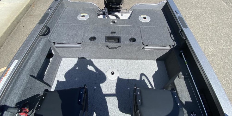 Crestliner 1750 Fish Hawk