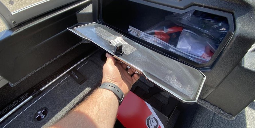 Crestliner 1750 Fish Hawk