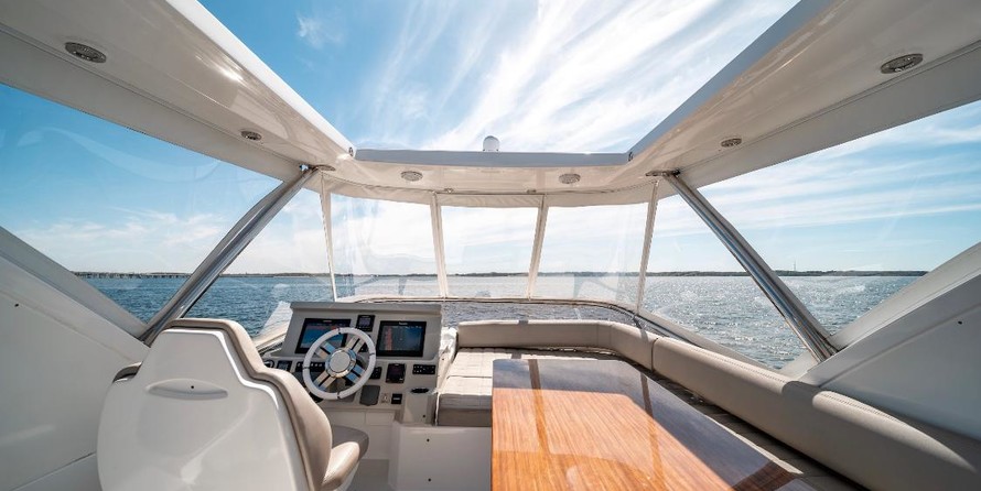 Azimut 50 Fly Galley Up