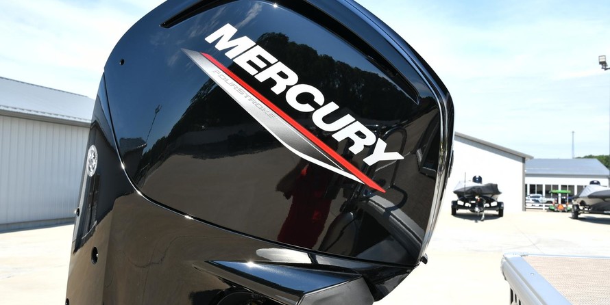 Sun Tracker Party Barge 20 DLX