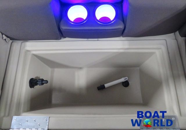 Premier Pontoons Navigator 220