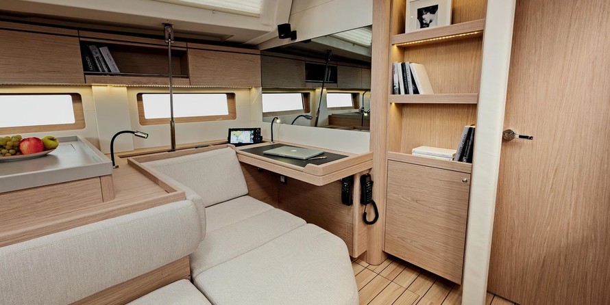 Beneteau Oceanis 51.1