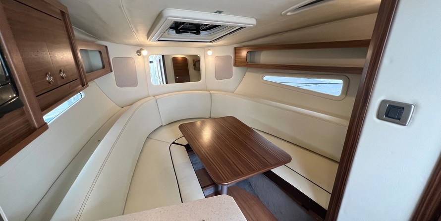 Sea Ray Sundancer 265