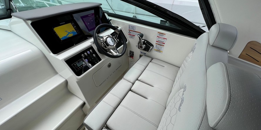 Sea Ray Sundancer 265