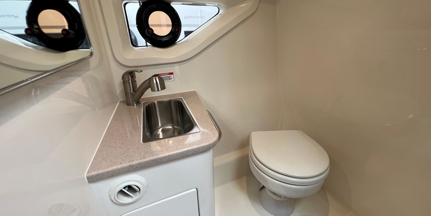 Sea Ray Sundancer 265