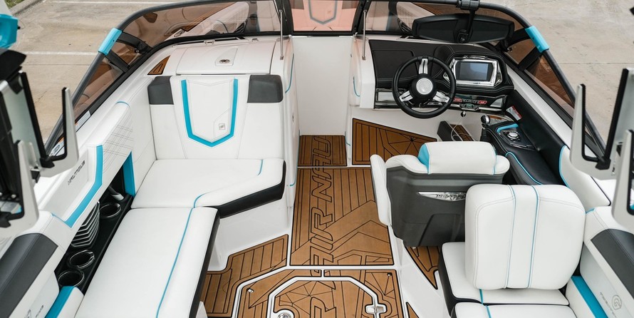 Super Air Nautique G25