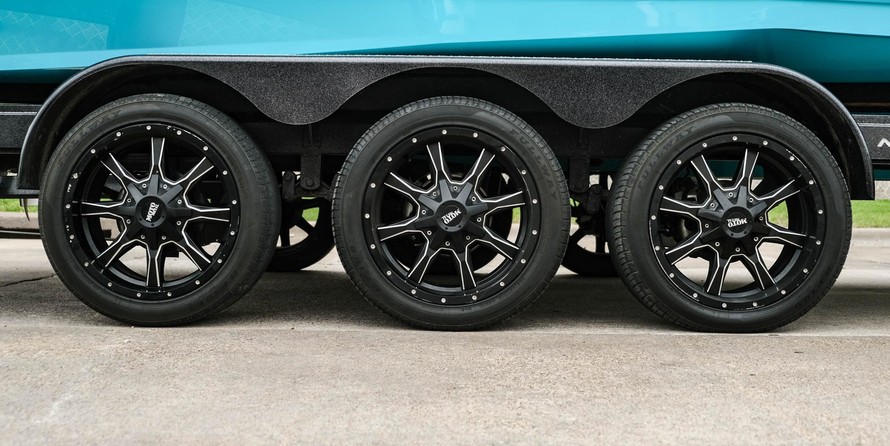 Super Air Nautique G25