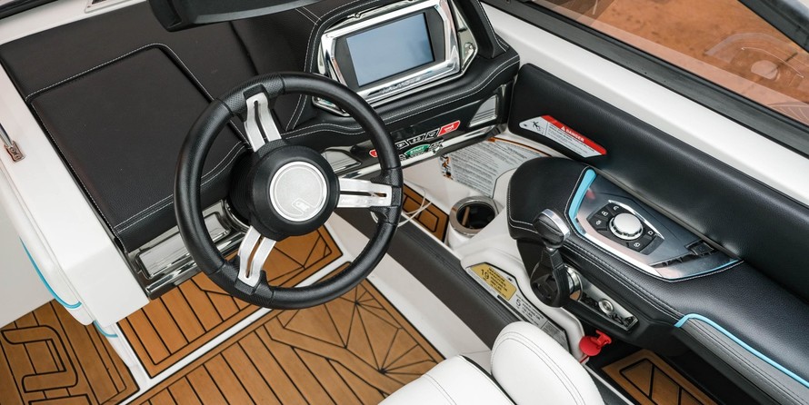 Super Air Nautique G25