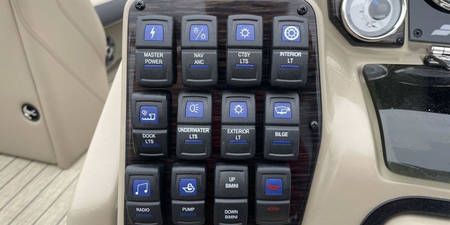 Starcraft Marine SLS 3