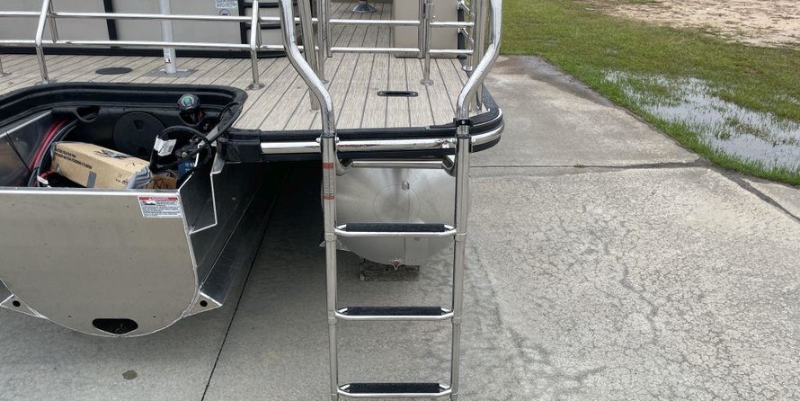 Starcraft Marine SLS 3