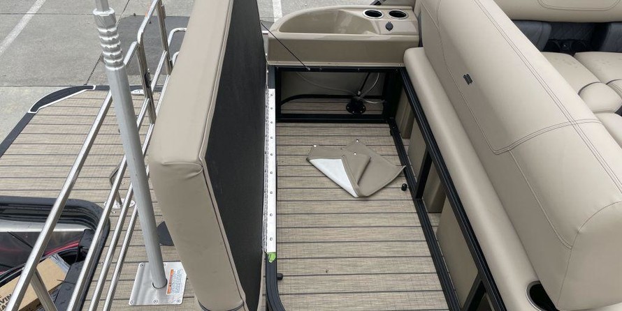 Starcraft Marine SLS 3