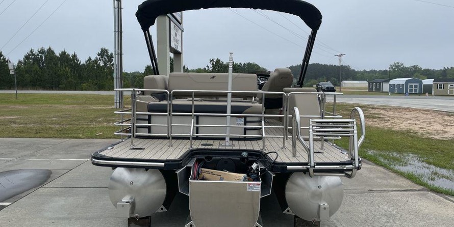 Starcraft Marine SLS 3