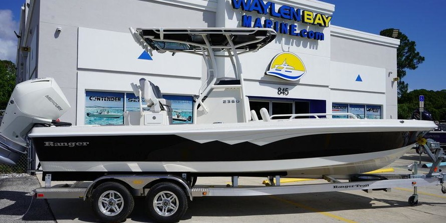 Ranger boats 2400 bay