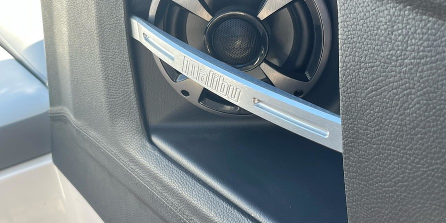 Malibu Wakesetter 22 MXZ