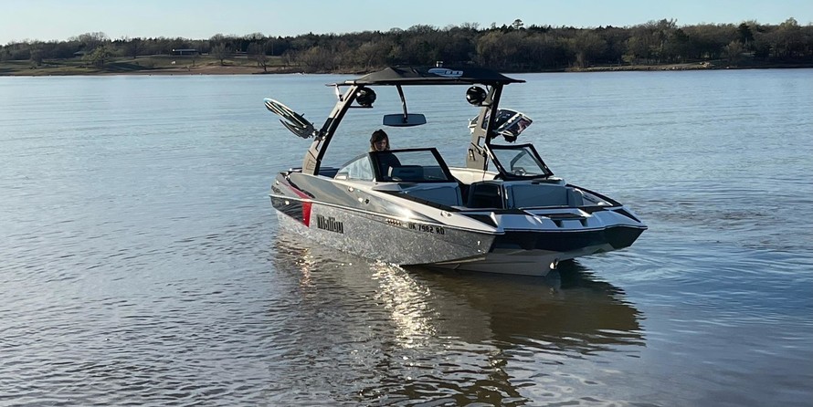 Malibu Wakesetter 22 MXZ