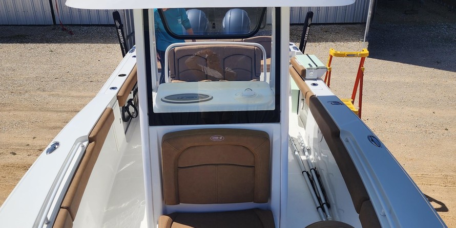 Sea Ray hunt ultra 211