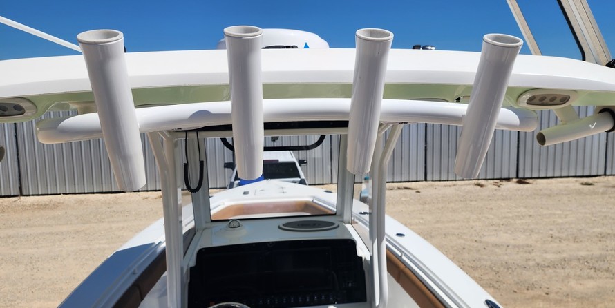 Sea Ray hunt ultra 211