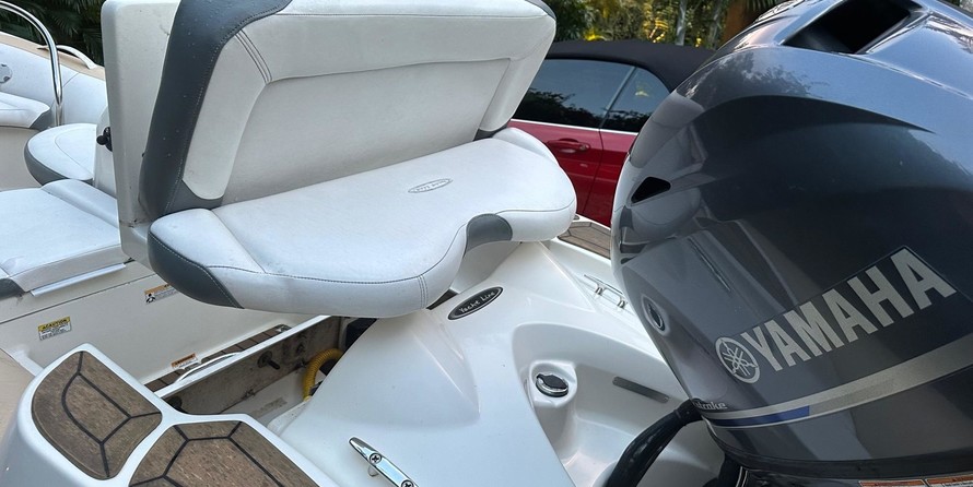 Zodiac Yachtline 380