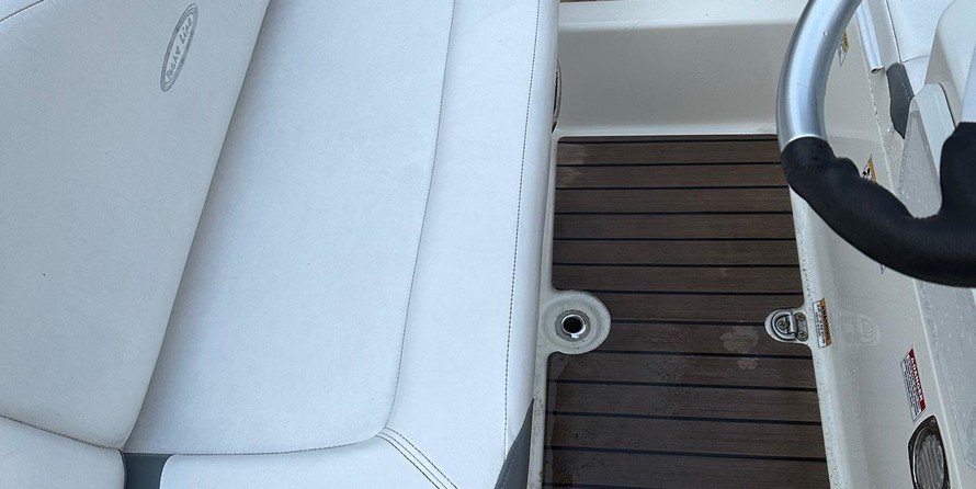 Zodiac Yachtline 380