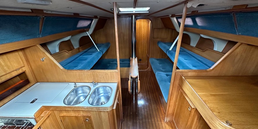 Jeanneau Sun Shine 38