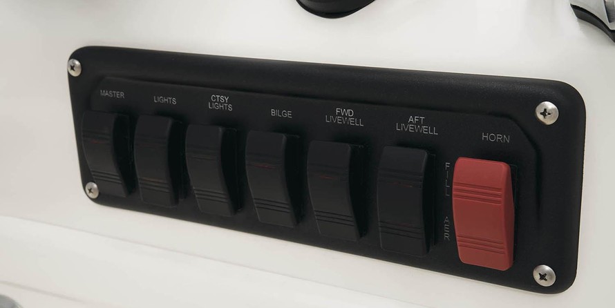 Mako Pro Skiff 19 CC