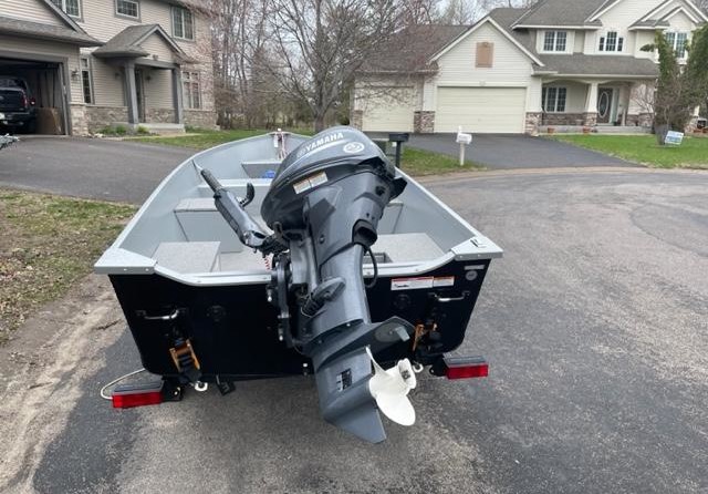 Alumacraft V16