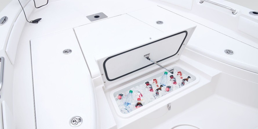 Ranger boats 2400 bay