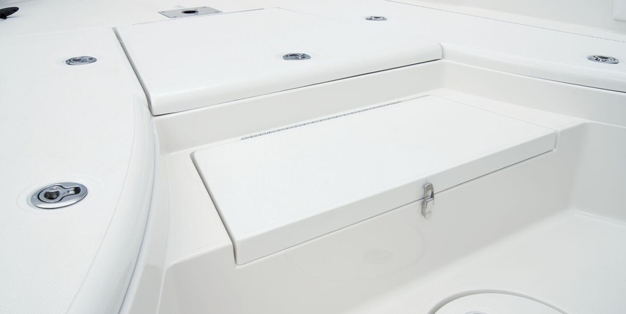 Ranger boats 2400 bay